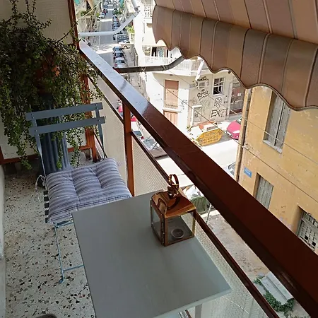 Metro Station Panormou Comfortable Max Two Guests Apartment *