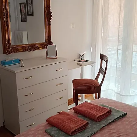Metro Station Panormou Comfortable Max Two Guests Apartment